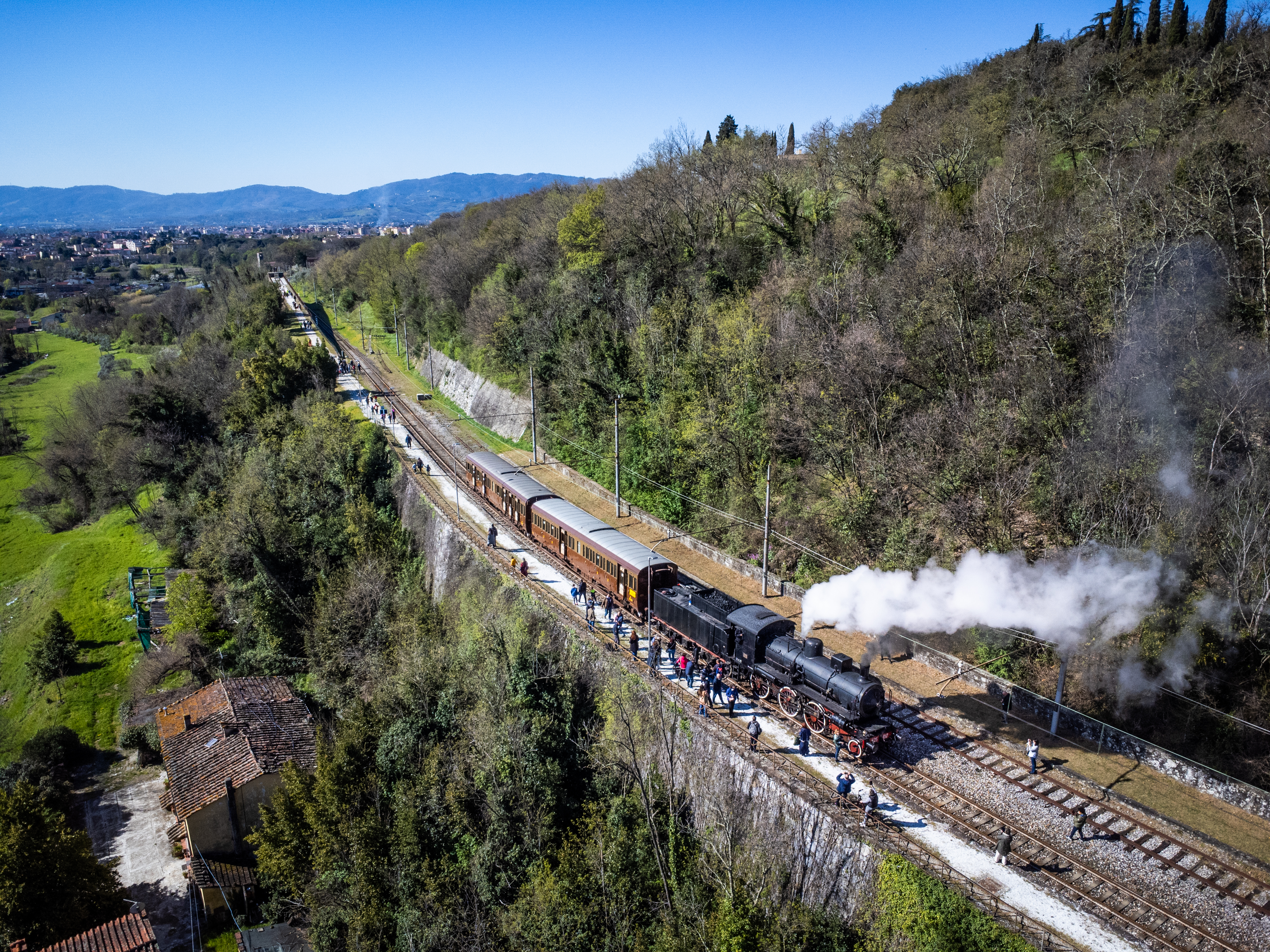 Treno storico da Pistoia a Piteccio in occasione dei 160 anni della Ferrovia Porrettana